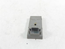 Load image into Gallery viewer, 2000 Harley Dyna FXR4 CVO Super Glide Tsm Turn Signal Module 68540-96 | Mototech271