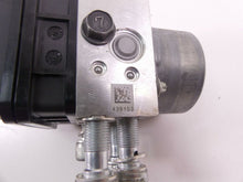 Load image into Gallery viewer, 2018 Kawasaki Ninja H2 ZX1002 SX SE Abs Brake Unit Pump Module 16082-0789