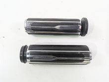 Load image into Gallery viewer, 2010 Harley Touring FLHXSE CVO Street Glide Left Right Throttle Grips 55936-09