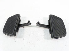 Load image into Gallery viewer, 2008 Harley FLHTCU Electra Glide Left Right Passenger Floor Board Set 52719-93B | Mototech271