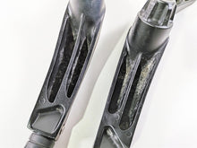 Load image into Gallery viewer, 2016 Victory Cross Country Rear Passenger Footpeg Set 5136384 5136385