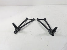 Load image into Gallery viewer, 2020 Kawasaki ZX6R Ninja Passenger Footpeg Foot Peg Set 35063-0444-18R