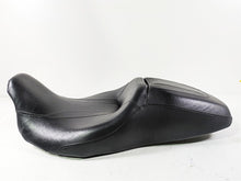Load image into Gallery viewer, 2020 Harley Touring FLHT Electra Glide Front Rider Low Seat Saddle 52000060