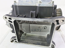 Load image into Gallery viewer, 2008 Harley FLSTSB Cross Bones Transmission Gear Box 6 Speed 33030-07A