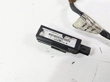 Load image into Gallery viewer, 2007 Harley Touring FLHTCU SE CVO E-Glide Tssm Turn Signal Module & Fob 68924-07