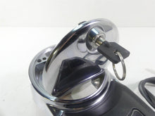 Load image into Gallery viewer, 2006 Harley Touring FLHTCUI Electra Glide Fuel Tank Dash Cover & Key 61270-98 | Mototech271