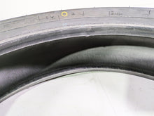 Load image into Gallery viewer, Used Front Motorcycle Tire Dunlop Sportmax Roadsmart 3 120/70R17 45227051 | Mototech271