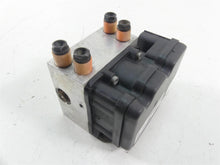 Load image into Gallery viewer, 2013 Harley Touring FLHTK Electra Glide Abs Brake Pump Unit Module 40601-08A | Mototech271