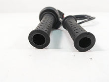 Load image into Gallery viewer, 2020 Moto Guzzi V85 TT Adventure E-Throttle Hand Grip Set 2D000095