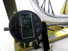 Load image into Gallery viewer, 2005 Harley Sportster XL1200 C Straight 21x2.15 Front Wheel Spoke 43557-05A | Mototech271