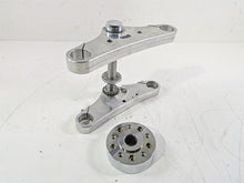 Load image into Gallery viewer, 2002 Harley Dyna FXDL Low Rider 0 Dgr Rake Wide Glide Fork Conversion Kit 686002