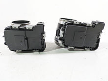 Load image into Gallery viewer, 2014 BMW R1200 RT RTW K52 Throttle Body Bodies Set 13548564959