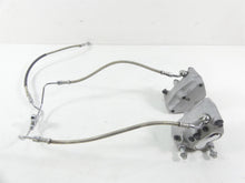 Load image into Gallery viewer, 2004 Harley FLHTC SE CVO Electra Glide Front Brake Caliper Set 44381-99 44382-99