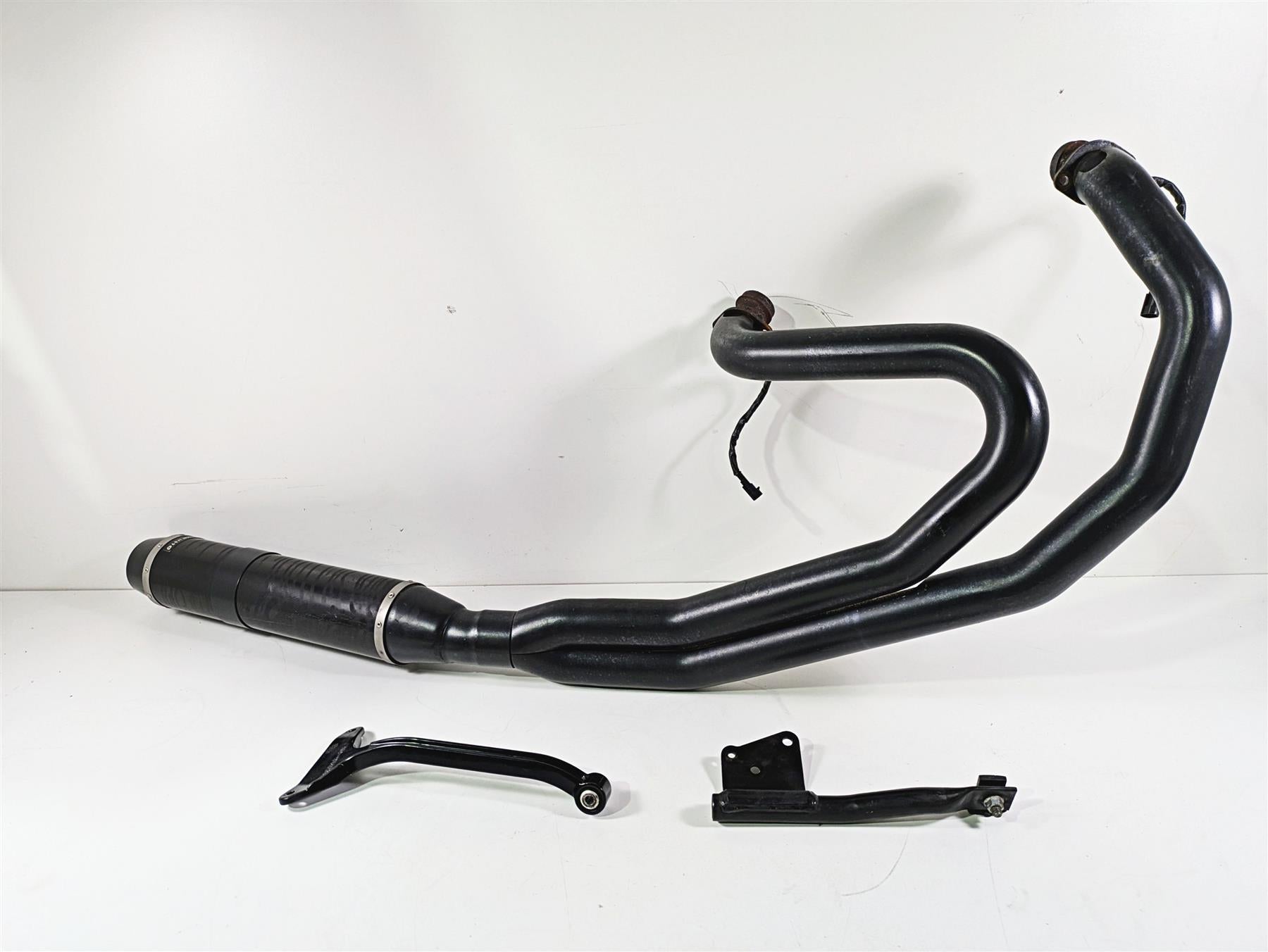 2009 Harley XR1200 Sportster D&D 2-1 Bobcat Exhaust System Read