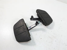 Load image into Gallery viewer, 2005 Harley Touring FLHTCUI Electra Glide Passenger Floor Board Set 52719-93B | Mototech271