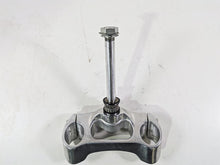 Load image into Gallery viewer, 2006 Harley VRSCR Street V-Rod Lower Triple Tree Steering Clamp 46781-06A | Mototech271