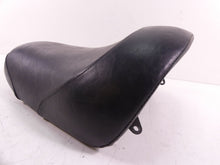 Load image into Gallery viewer, 2001 Kawasaki VN1500 Vulcan C Front Rider Driver Seat Saddle 53001-1881 | Mototech271
