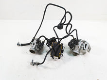 Load image into Gallery viewer, 2007 BMW R1200GS K255 Adv Throttle Body Bodies Set & Cables - Read 13547672731 | Mototech271