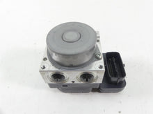 Load image into Gallery viewer, 2013 Yamaha VMX17 V-Max 1700 Abs Brake Pump Pressure Module 2S3-85930-10-00 | Mototech271