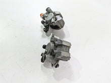 Load image into Gallery viewer, 2001 Yamaha Banshee YFZ350 Nissin Front Brake Caliper Set 3GD-2580T-00-00 | Mototech271