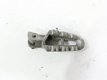 Load image into Gallery viewer, 2013 Ducati Hyperstrada 821 Right Front Rider Footpeg Peg 46410591AA | Mototech271