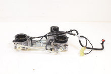 Load image into Gallery viewer, 2017 Ducati Supersport 939 Throttle Body Fuel Injector SET 236MILES 28240932A | Mototech271
