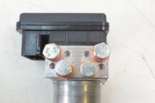 Load image into Gallery viewer, 2017 KTM Duke 390 Abs Brake Module Pump 93342031000 | Mototech271