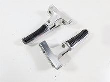 Load image into Gallery viewer, 2006 Suzuki C90 VL1500T Boulevard Rear Passenger Footpeg Set 43811-10F10