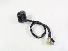 Load image into Gallery viewer, 2020 Kawasaki Z900 ZR900 Left Blinker Hand Control Switch - Read 46091-0492