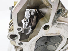 Load image into Gallery viewer, 2004 BMW R1150GS R21 Right Cylinderhead Cylinder Head - Good Compression 7670534