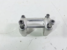 Load image into Gallery viewer, 2015 BMW R nineT K21 Handlebar Risers Holder Set 32718538049 32718538047 | Mototech271