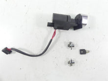 Load image into Gallery viewer, 2005 Harley Touring CVO FLHTCSE Electra Glide Ignition Switch Key Lock 71640-99 | Mototech271