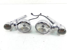 Load image into Gallery viewer, 2006 Harley Touring FLHTCU SE E-Glide Front Spot Light Blinker Set 69560-06 | Mototech271