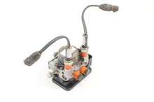 Load image into Gallery viewer, 2015 Indian 111ci Roadmaster ABS Brake Module Pump Pressure Unit 2204981 | Mototech271