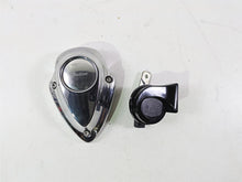 Load image into Gallery viewer, 2017 Indian Chieftain Limited Horn With Chrome Cover 5632900