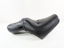 Load image into Gallery viewer, 2005 Kawasaki EN500 Vulcan Seat Saddle - READ 53001-1801-MA