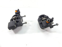 Load image into Gallery viewer, 2009 BMW R1200GS K255 Adv Front Brembo Brake Caliper Set 34117711438 34117711439