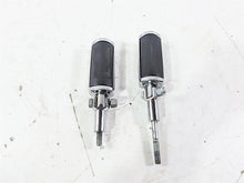 Load image into Gallery viewer, 2004 Harley Softail FLSTF Fat Boy Rear Willie G Skull Footpeg Set -Read 50370-04 | Mototech271