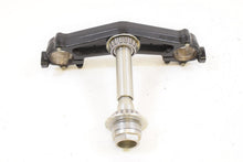 Load image into Gallery viewer, 2016 Harley Touring FLHTCU Electra Glide Lower Triple Tree Steering Yoke 4590009 | Mototech271