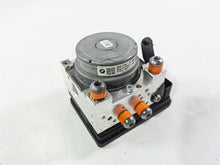 Load image into Gallery viewer, 2016 BMW S1000RR K46 Abs Brake Pump Unit Module 34518561705 34518566956 | Mototech271