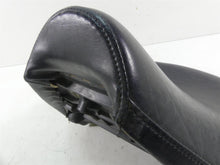 Load image into Gallery viewer, 2002 Yamaha XVS1100 V-Star Front Rider Driver Seat Saddle - Nice 5KS-24710-00-00 | Mototech271
