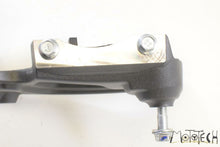 Load image into Gallery viewer, 2019 Indian Scout Right Center Frame Plate Bracket 5139625-650 | Mototech271