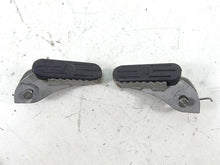 Load image into Gallery viewer, 2009 BMW R1200 GS K25 Front Footpeg Foot Peg Rest Set 46717729281 46717729281