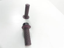 Load image into Gallery viewer, 2017 Harley Dyna FXDB Street Bob Biltwell Throttle Grip Handle Set 6602-201-01 | Mototech271