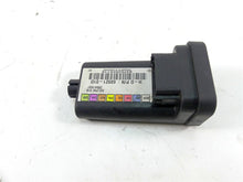 Load image into Gallery viewer, 2002 Harley FLSTCI Softail Heritage Tsm Turn Signal Flasher Module 68921-01D