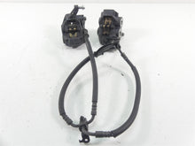 Load image into Gallery viewer, 2008 Yamaha FZ1 Fazer Front Brake Calipers L 2D1-2580T-00-00 R 2D1-2580U-00-00 | Mototech271