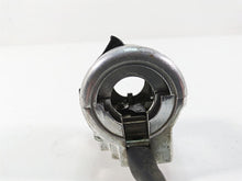 Load image into Gallery viewer, 2006 Honda V-Twin VTX1300 R Left Hand Control Switch Blinker 35020-MEA-670 | Mototech271