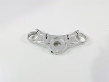 Load image into Gallery viewer, 2022 BMW RnineT Pure K22 Upper Triple Tree Steering Clamp 31428558473