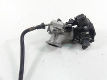 Load image into Gallery viewer, 2004 Harley Softail FXSTD SE CVO Deuce Throttle Body Fuel Injection 27600-01A | Mototech271