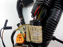 Load image into Gallery viewer, 2006 Harley Touring FLHTCU SE E-Glide Front Fairing Wiring Harness Read 70232-06 | Mototech271